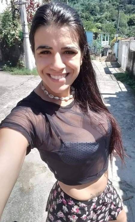 Luane Honorio de Souza, de 28 anos, que foi agredida, apedrejada e esfaqueada (Foto: Reprodução)
