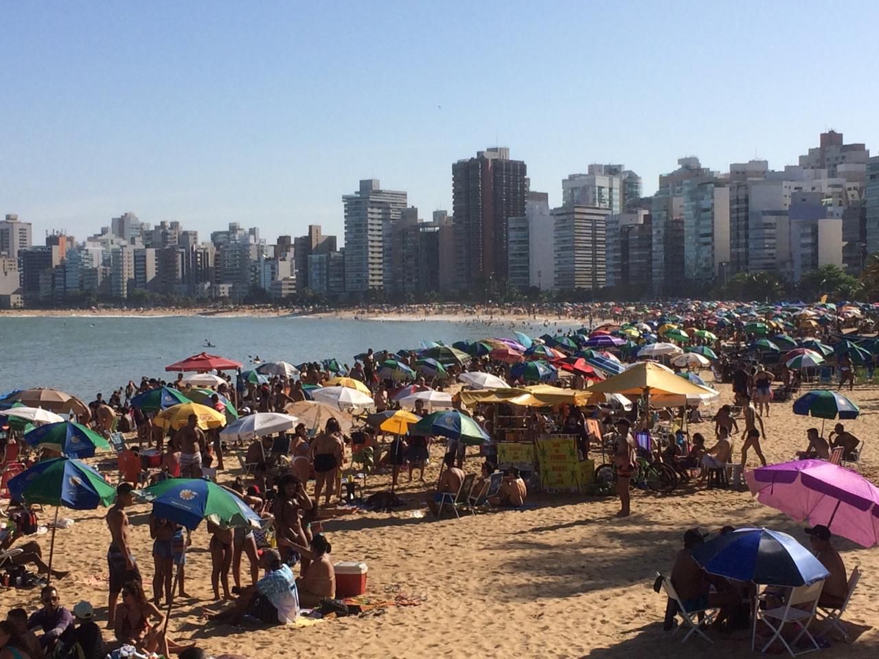 Praia da Costa (Foto: Leone Iglesias)