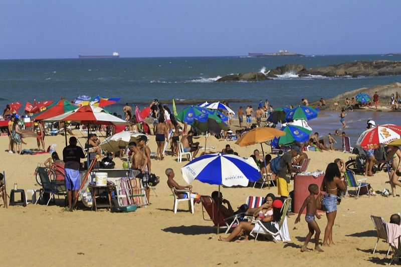 Praia da Costa (Foto: Dayana Souza/AT)