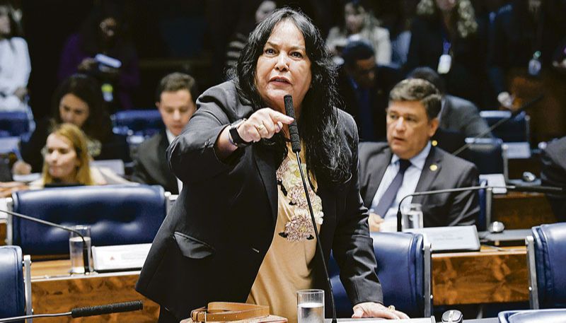 Inicialmente Rose de Freitas ficará afastada do cargo por 60 dias (Foto: Jefferson Rudy/Agência Senado - 21/06/2019)