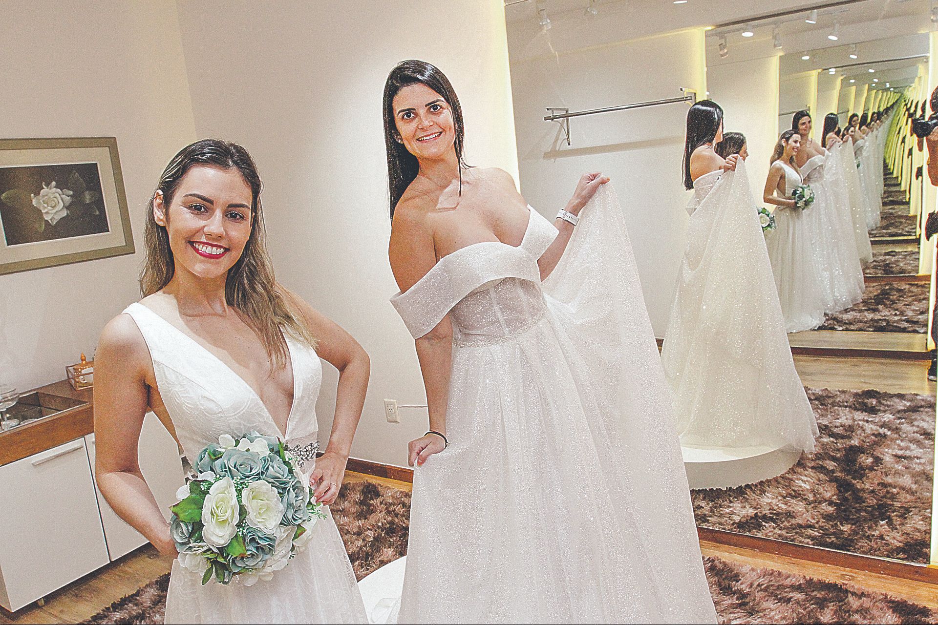 Tássia remarcou o casamento para fevereiro, enquanto Rhuana decidiu adiar cerimônia para outubro de 2021 (Foto: Leone Iglesias/AT)