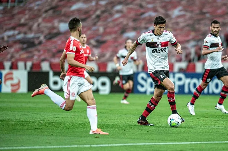 Imagem ilustrativa da imagem No Inter, Boschilia rompe ligamento do joelho e não atua mais na temporada