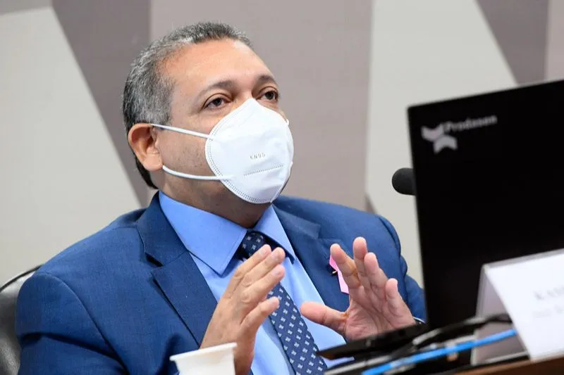 Imagem ilustrativa da imagem Kassio é sorteado relator de pedido de Kajuru pelo impeachment de Alexandre