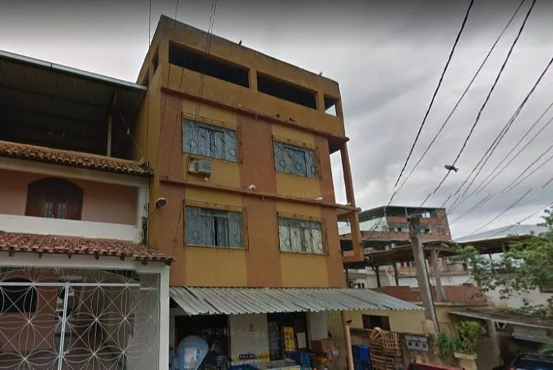 Imagem ilustrativa da imagem Menino de 2 anos cai do segundo andar de prédio em Cachoeiro