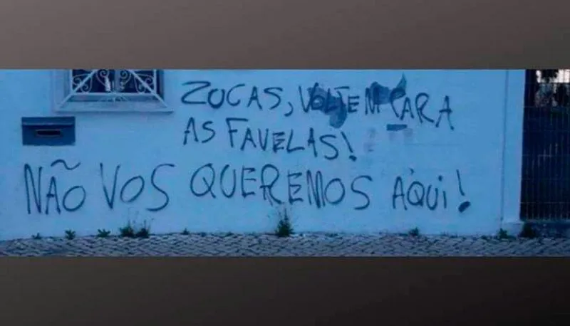 Imagem ilustrativa da imagem Universidades e escolas de Lisboa amanhecem com pichações racistas contra brasileiros
