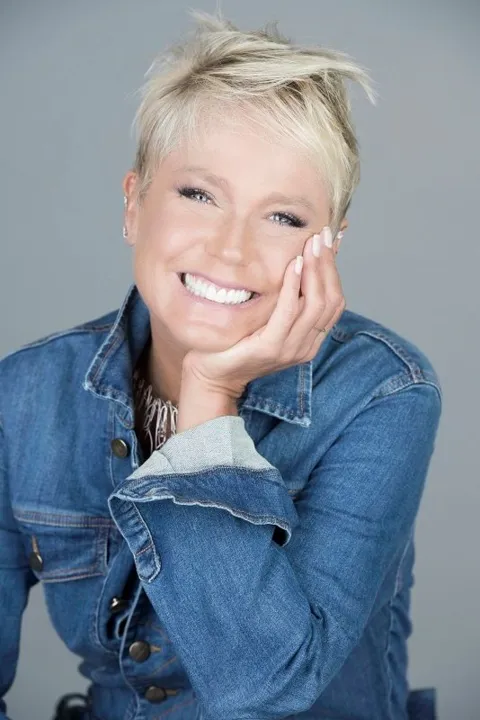Imagem ilustrativa da imagem "Bebê Árco-Íris": Xuxa lança livro sobre criança com duas mães