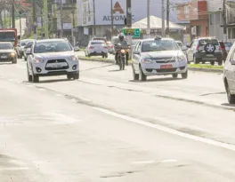 Imagem ilustrativa da imagem Buracos no asfalto