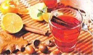 Imagem ilustrativa da imagem Chá de hibisco causa infertilidade?