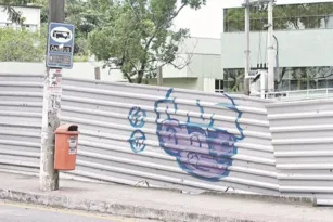 Imagem ilustrativa da imagem Perigo em ponto de ônibus