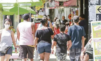 Imagem ilustrativa da imagem Sindicato quer folga em troca de horas extras no comércio