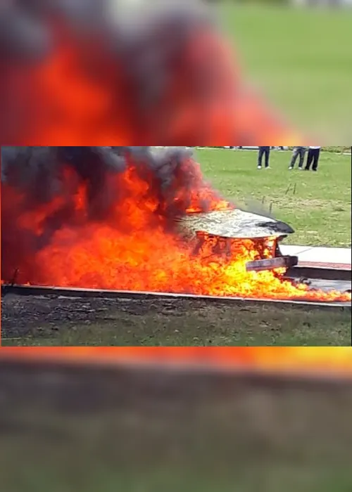 Imagem ilustrativa da imagem Vídeo mostra que carro explodiu sozinho