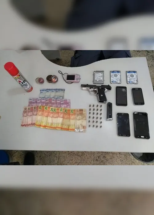 Imagem ilustrativa da imagem Polícia apreendeu pistola na casa de vítima horas antes de ataque no centro de Vitória