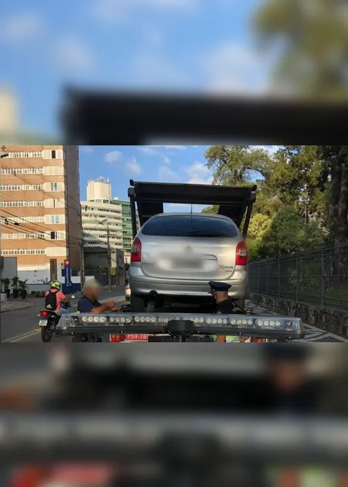 Imagem ilustrativa da imagem Carro com mais de R$ 1 milhão em multas é apreendido