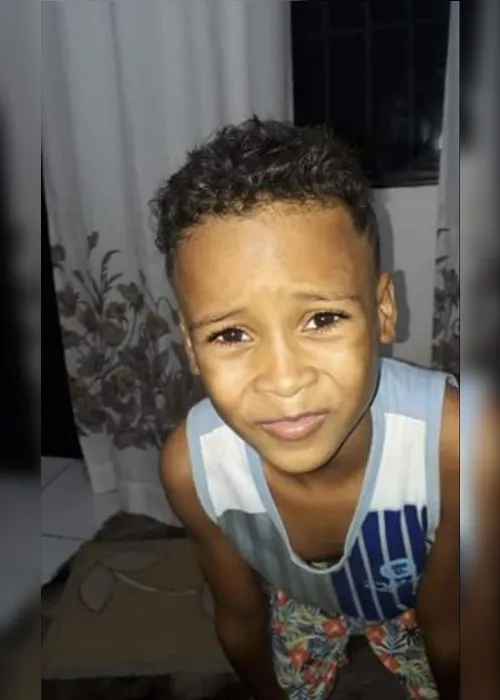 Imagem ilustrativa da imagem Jovem mata primo de 8 anos e fere avós a facadas no Norte do Estado