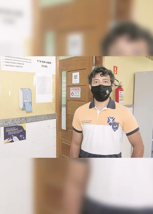 Imagem ilustrativa da imagem Escola estadual em Vitória vai fazer transmissão ao vivo das aulas