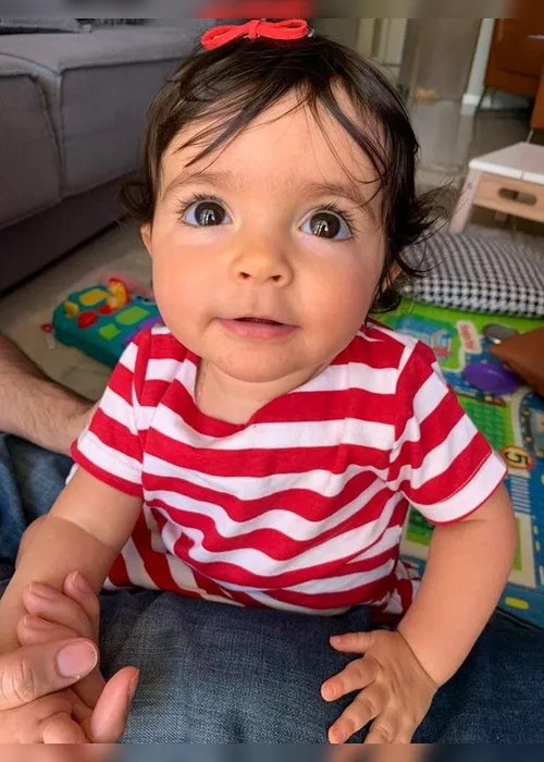 Imagem ilustrativa da imagem Menina de 1 ano consegue R$ 12 milhões para comprar remédio mais caro do mundo
