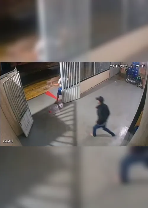 Imagem ilustrativa da imagem Pedreiro é morto a tiro após se render em assalto na Serra