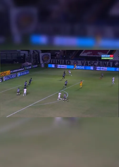 Imagem ilustrativa da imagem Em jogo fraco, Corinthians derrota o Coritiba e abre distância do rebaixamento