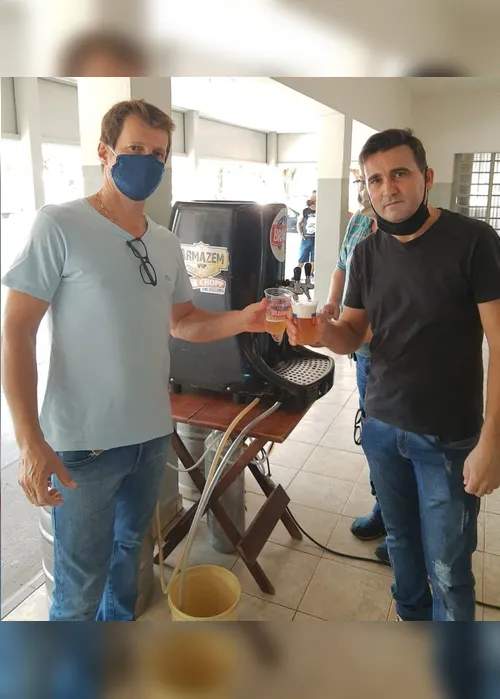 Imagem ilustrativa da imagem Empresário faz pedido antes de morrer e chope é servido no velório