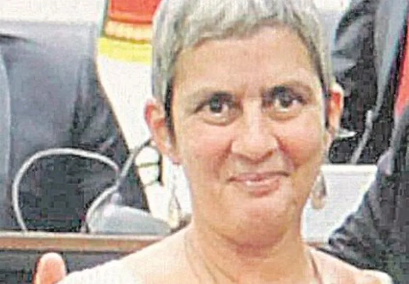  Luciana Antonini, de 59 anos