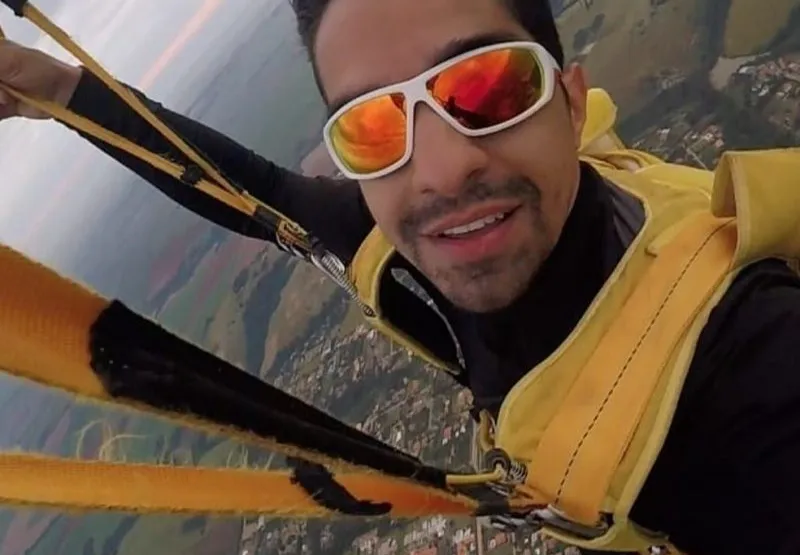 Leandro Torelli tinha 33 anos e era considerado um paraquedista experiente.