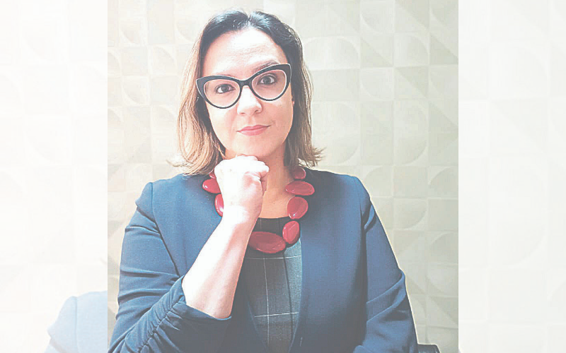 A advogada Rosiane Rangel disse que consumidores devem exigir seus direitos com nova lei (Foto: Divulgação)