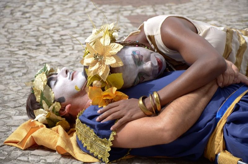 Peça “A Saga Amorosa dos Amantes Píramo e Tisbe” está no Fenatevi, que começa no dia 27 de outubro. (Foto: Divulgação)