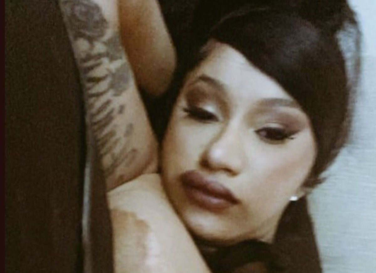 Cardi B postou a foto e apagou rapidamente (Foto: Reprodução / Instagram)