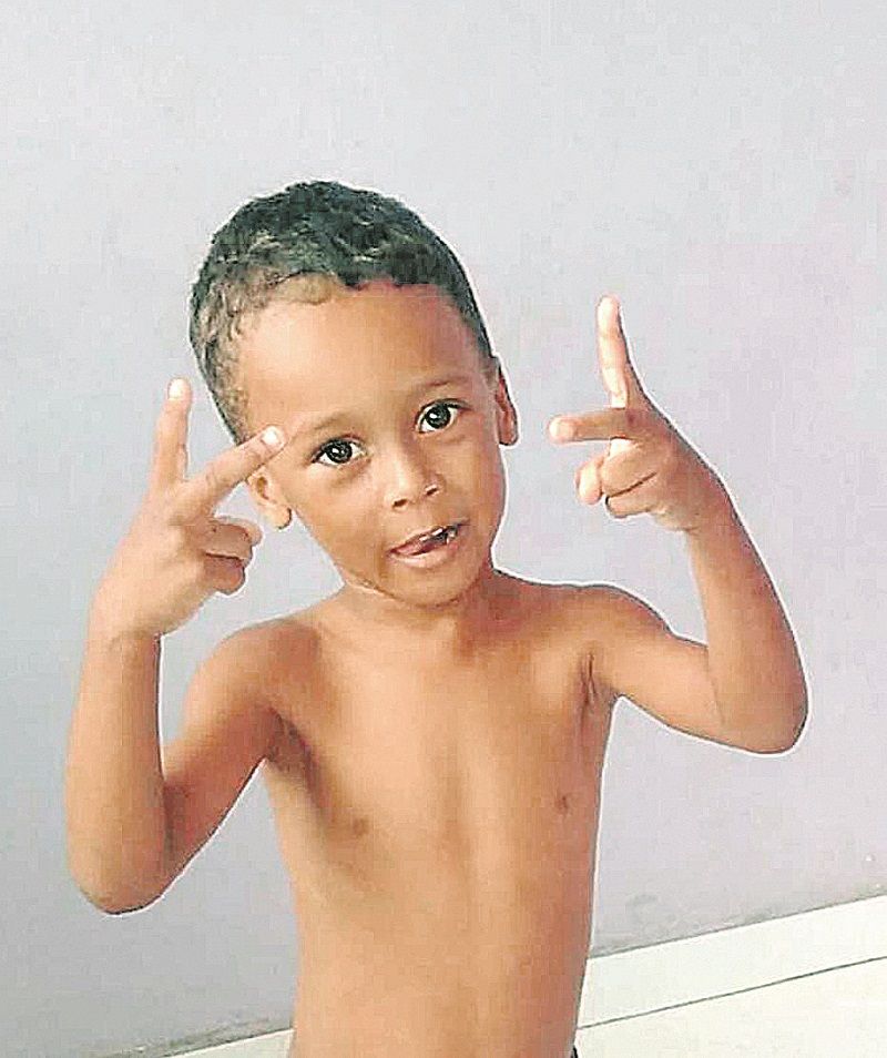 Dhavi Silvestre foi assassinado na casa dos bisavós, em São Mateus (Foto: Acervo de família)
