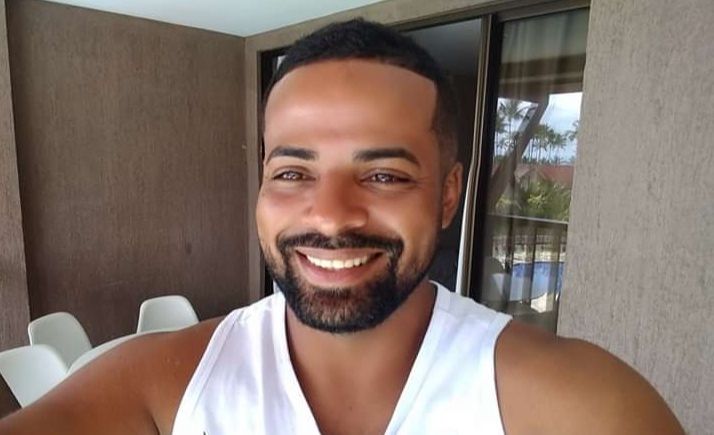 Elisnai Borges Eloy foi preso e autuado por homicídio. (Foto: Reprodução/Facebook)