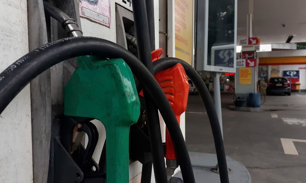 Gasolina: protesto contra aumento (Foto: Fernando Frazão/Agência Brasil)