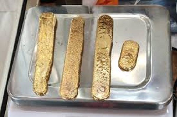 As peças pesavam quase 1 kg e totalizavam o valor de R$ 434 mil (Foto: Divulgação/ Twitter)