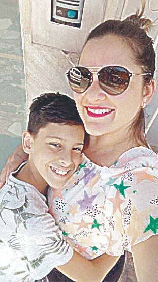 Leiliani Henrique tem dúvida sobre o filho, Pedro, que é asmático (Foto: Acervo pessoal)