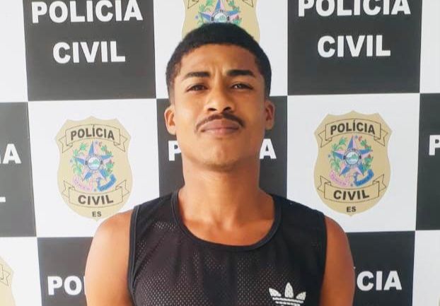 Levi Tiago da Silva, de 25 anos, é acusado de matar quatro pessoas e balear outras seis no período de um ano. (Foto: Divulgação/Sesp)