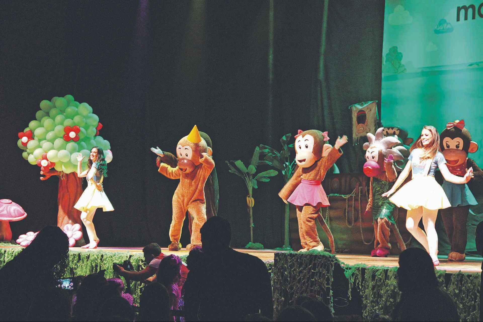 Os divertidos macaquinhos capixabas vão cantar 14 músicas para animar a garotada que está em casa. (Foto: Divulgação)
