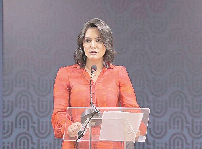 Michelle Bolsonaro: direcionamento sem edital de concorrência (Foto: Divulgação)