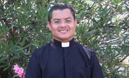 Padre Adriano da Silva Barros (Foto: Reprodução/Facebook)