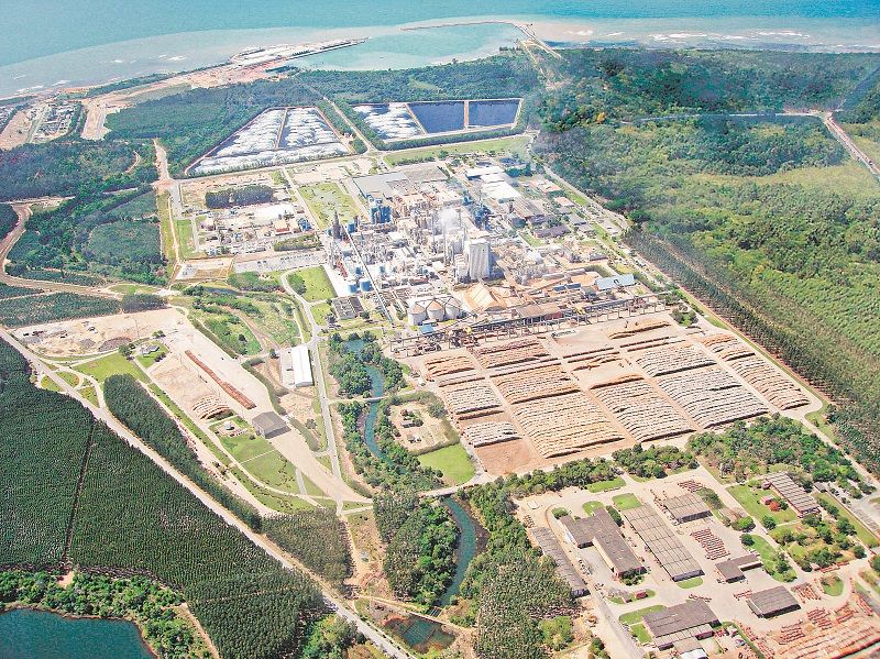 Planta industrial da Suzano em Aracruz:  fábrica de celulose está entre as empresas com oportunidades  (Foto: Divulgação)