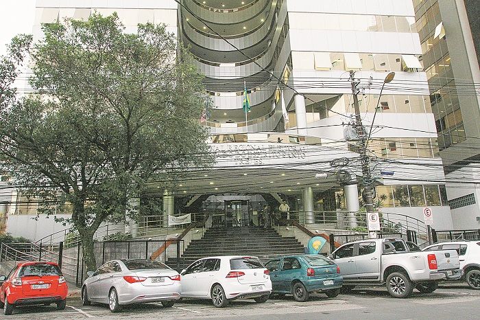 TRE: decisão a favor de prefeito (Foto: Dayana Souza — 28/08/2018)