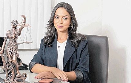 Tamires Freitas diz que benefício aos aposentados viria em boa hora, mas que não dá para contar com o dinheiro. (Foto: Acervo pessoal)