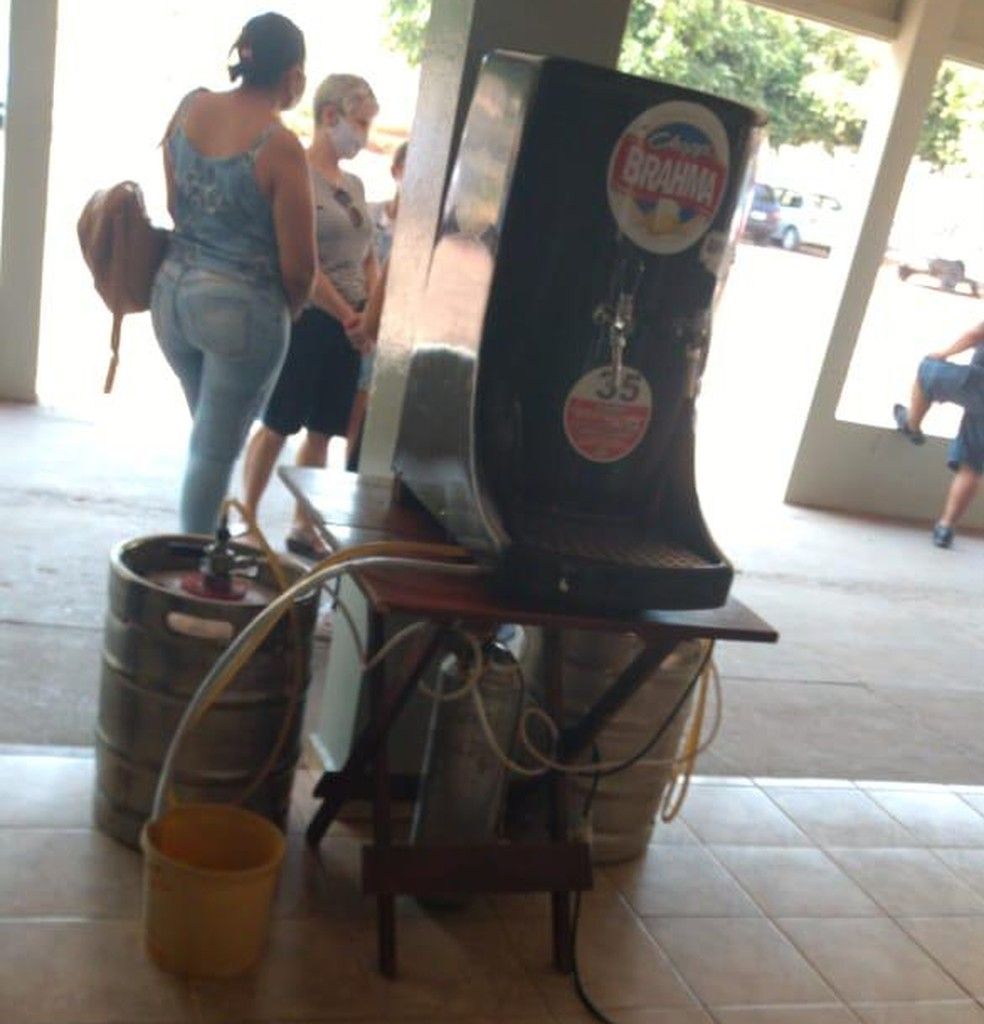 A bebida foi servida para atender a um pedido feito por ele próprio ainda em vida. (Foto: Arquivo Pessoal)
