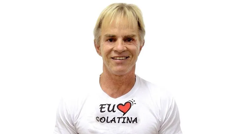 Imagem ilustrativa da imagem Bolsonaro liga para prefeito de Colatina e convida para almoço em Brasília