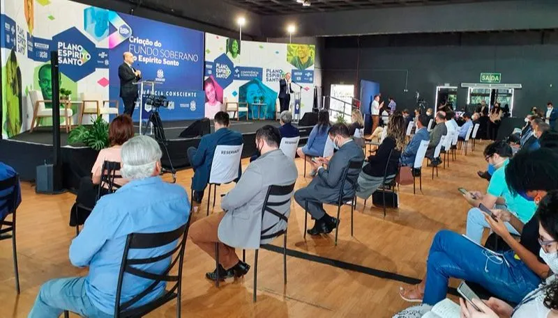 Imagem ilustrativa da imagem Estado lança plano de R$ 32 bilhões em investimentos que cria 100 mil empregos