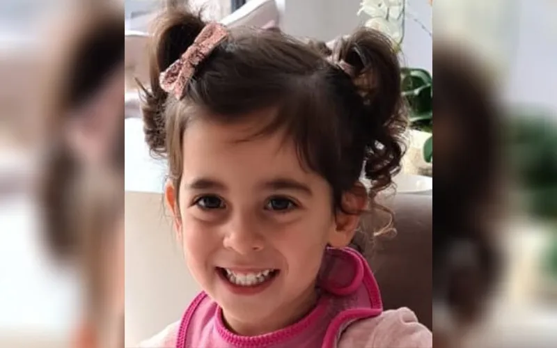 Imagem ilustrativa da imagem Menina de 2 anos morre ao engasgar com salsicha em berçário