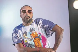 Imagem ilustrativa da imagem Estreia de Clovis em carreira solo