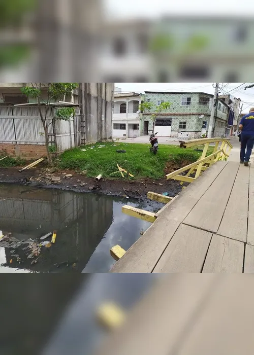 Imagem ilustrativa da imagem Motociclista foge de abordagem policial e cai dentro de valão em Vila Velha