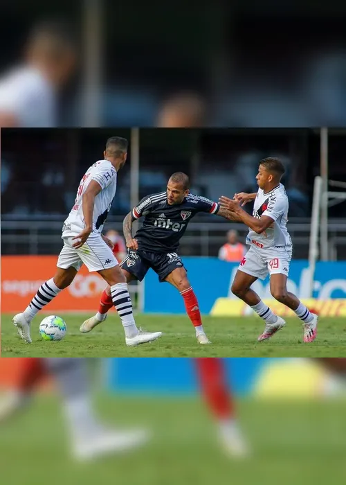 Imagem ilustrativa da imagem São Paulo empata com Vasco e perde chance de igualar líderes do Brasileiro