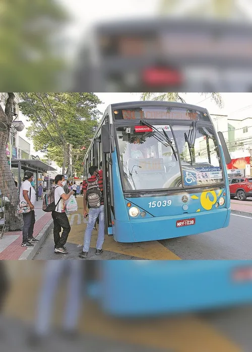 Imagem ilustrativa da imagem Governo suspende circulação de ônibus em todo Estado a partir de domingo