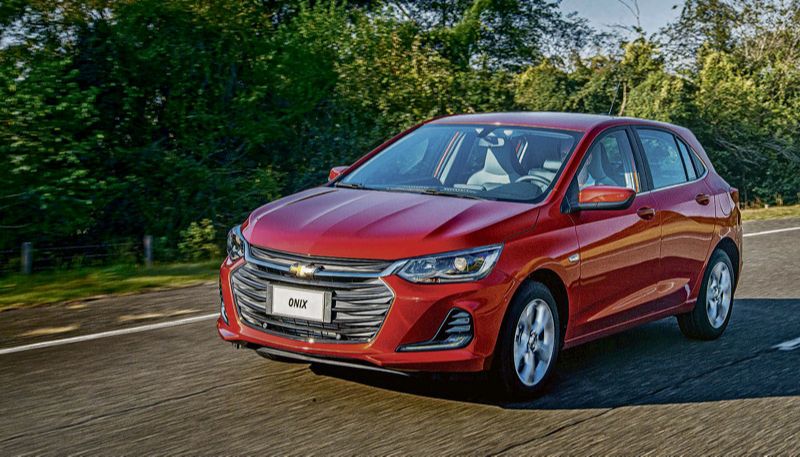 O Onix conseguiu recuperar o título de carro mais vendido no mercado nacional (Foto: Assessoria General Motors)