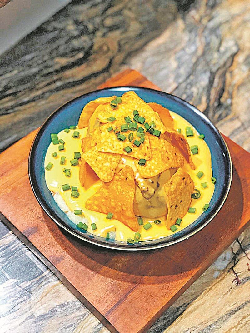 Batata recheada mexicana, do Don Bataton, em São Cristóvão. (Foto: Divulgação)